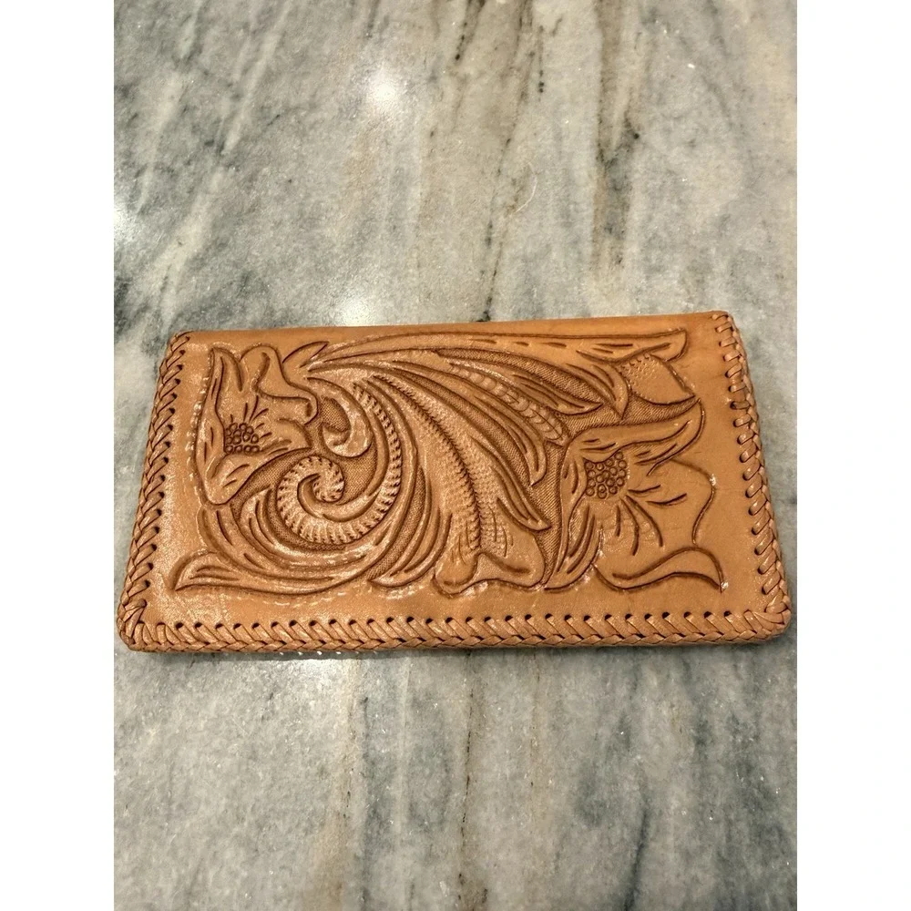 Vtg Womens Mexican Artisan Hand Tooled Brown Leather Floral Wallet